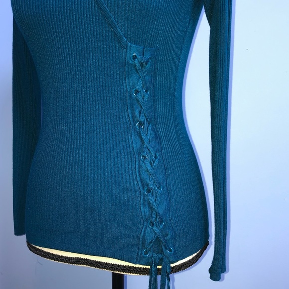 L/S Ribbed Sweater - Picture 2 of 3